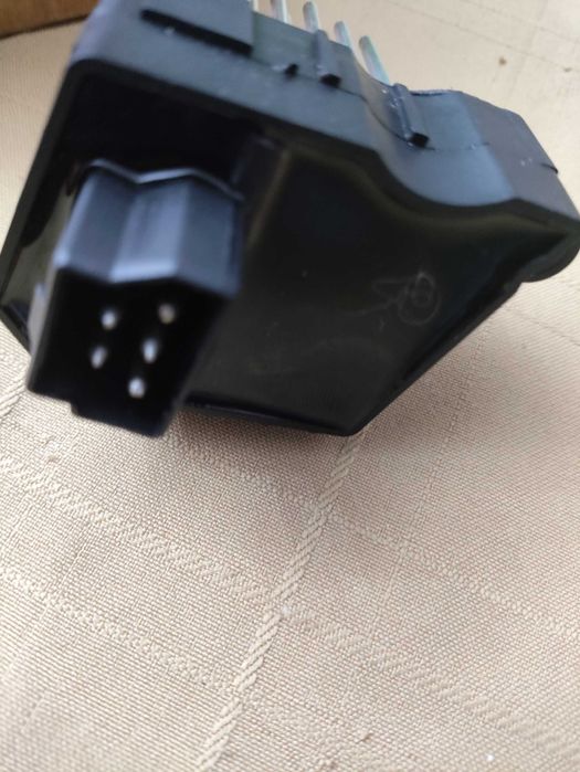 Regulador ventilador AC automóvel