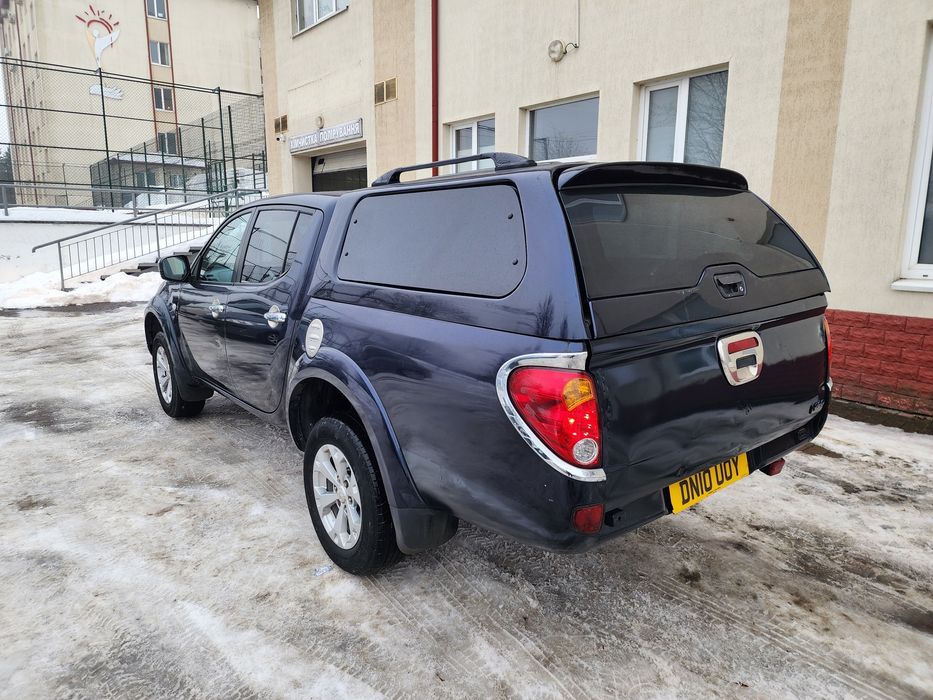 Mitsubishi L200 2010 рік в Україні!