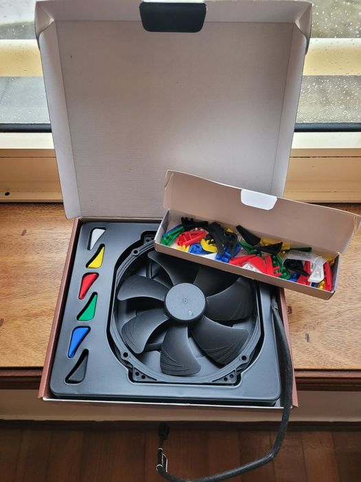 Ventoinha Noctua NF-A15 HS PWM Chromax Black