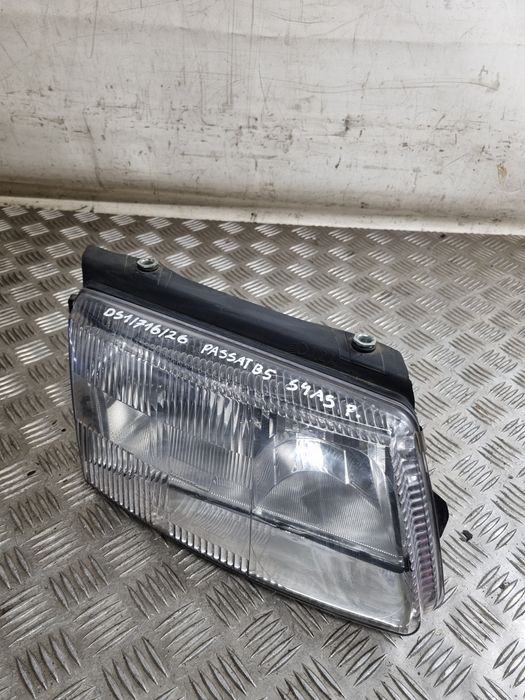 Lampa Vw Passat B5 Prawa Przód