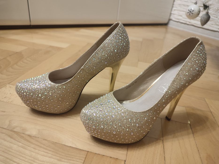 Buty szpilki creebelle damskie