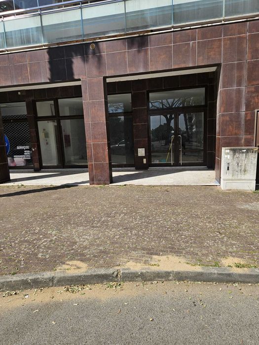 Espaço comercial  205m2 Terraços da Ponte