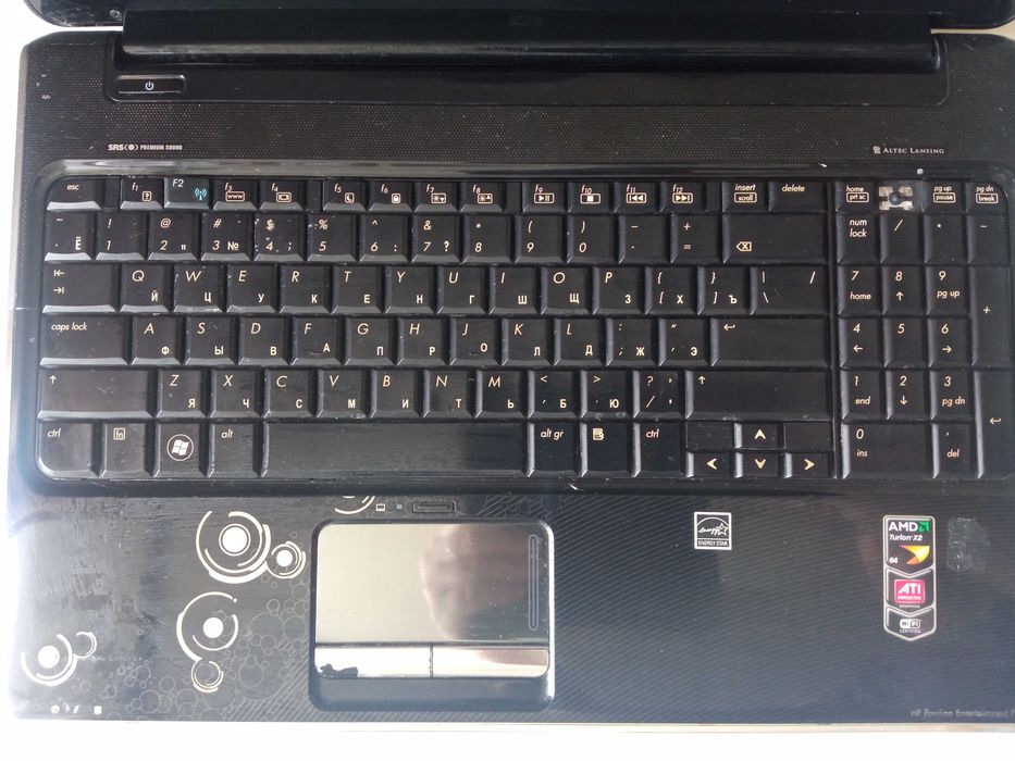 Продам Ноутбук HP б/у не рабочий на зап.части