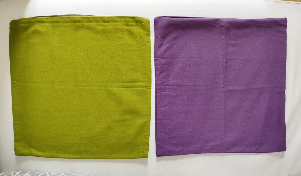 Conjunto de ,4  capas de almofada, 2 Malin Figur do IKEA e 2 capas lisas