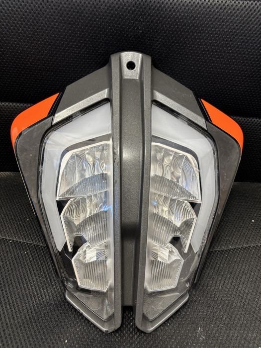 Lampa przednia KTM DUKE 890 790