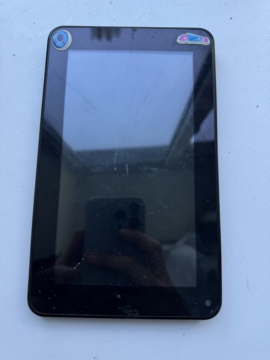 Планшет та телефон