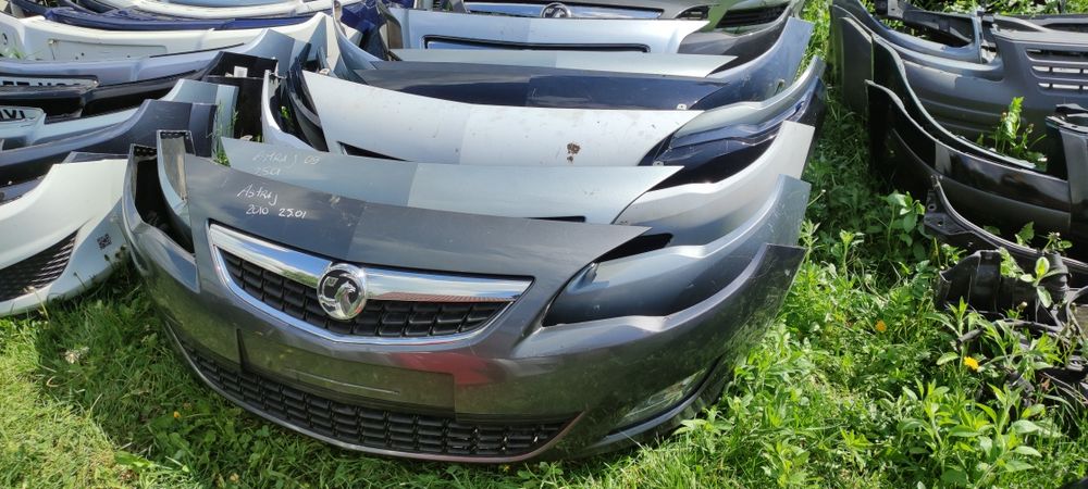 Бампер передній Opel Astra J рестайл дорестайл БУ оригінал