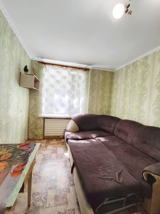 Продаж кімнати 11 м² Ремзавод, вул. Волковича/2-й поверх, меблі/SZ