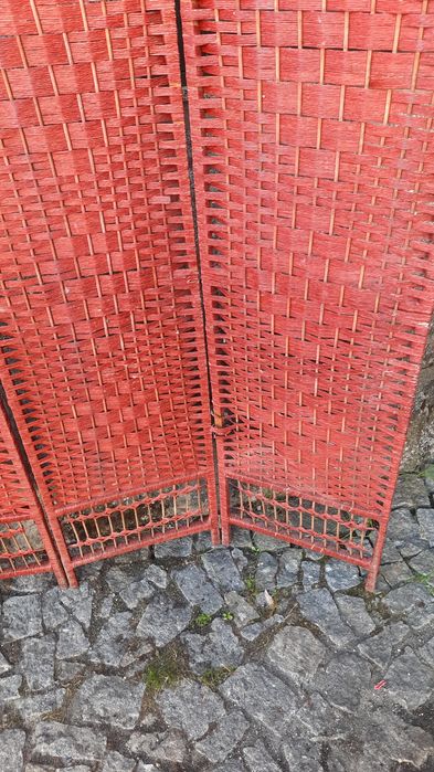 Cortina Móvel, separador de ambientes. Biombo.em madeira