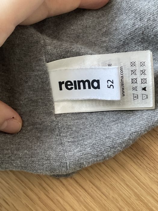 Reima.  шапка.  52