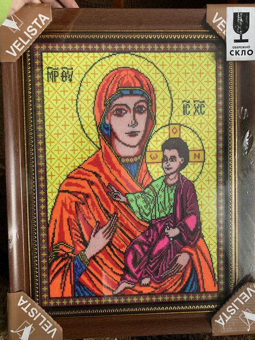 Ікони вишиті хрестиком, ручна робота