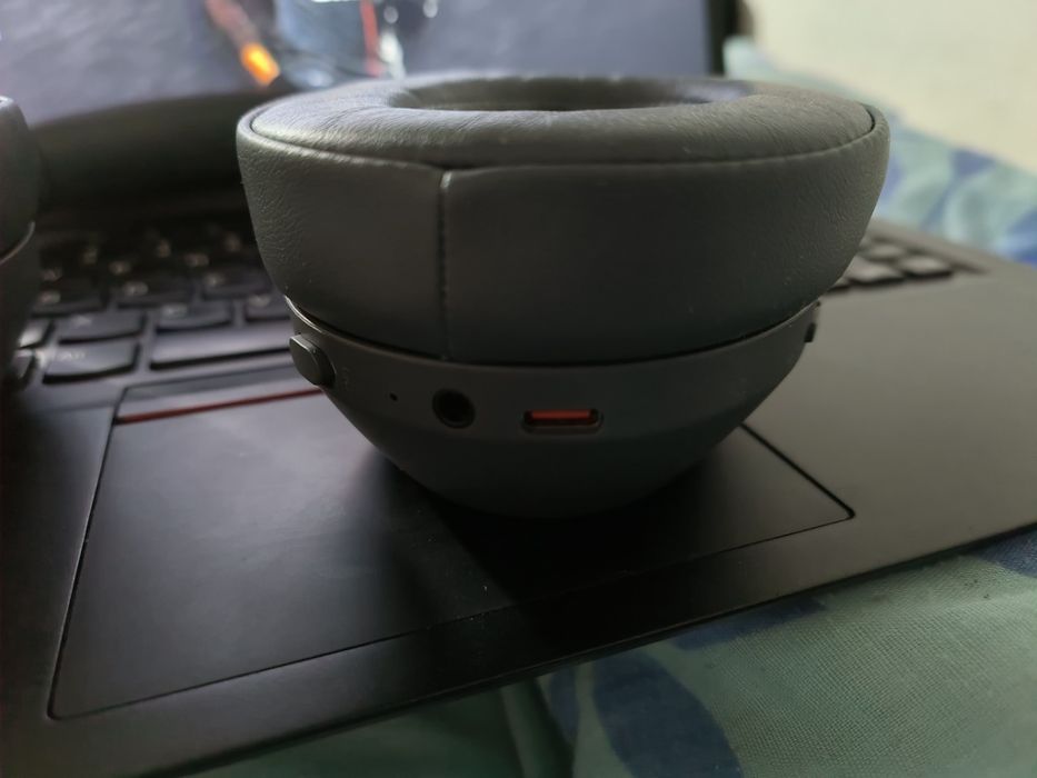 Fones bluetooth usado