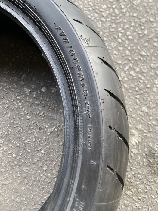 Pneus de Mota 170/60/18 Dunlop RoadSmart IV (NOVO)