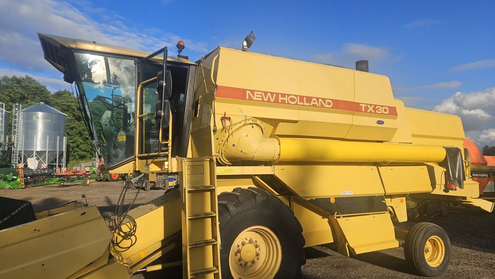 New Holland TX 30 Hydro
