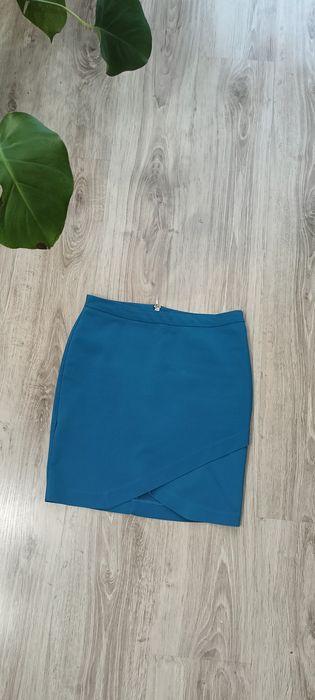 Spódnica niebieska biurowa asymetryczna