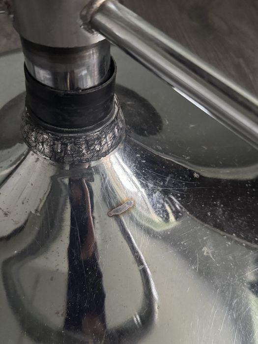 Барний стул білого кольору