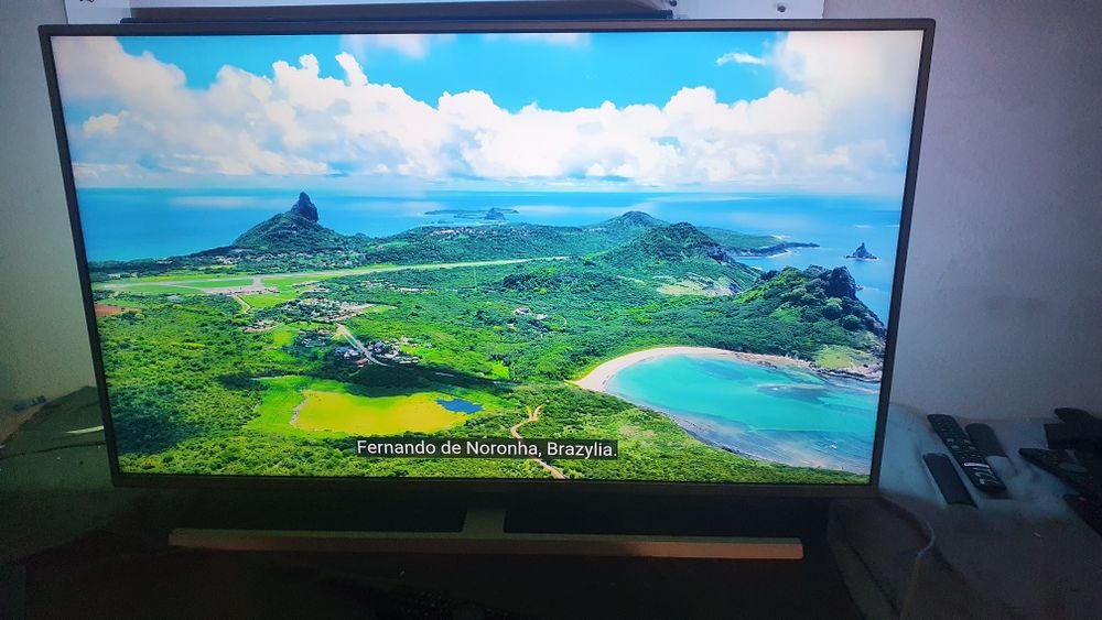 Telewizor LED Philips 43", 4k UHD, Ambilight, SmartTv,  Wi-Fi, Dvbt-2.