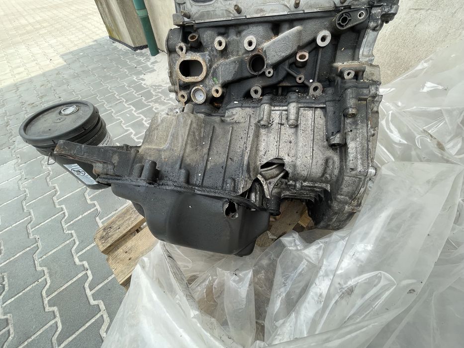 Продам двигун CNR на запчастини audi-Volkswagen-porche