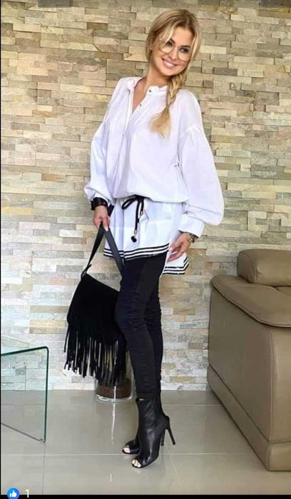 By o la la  Koszula biała