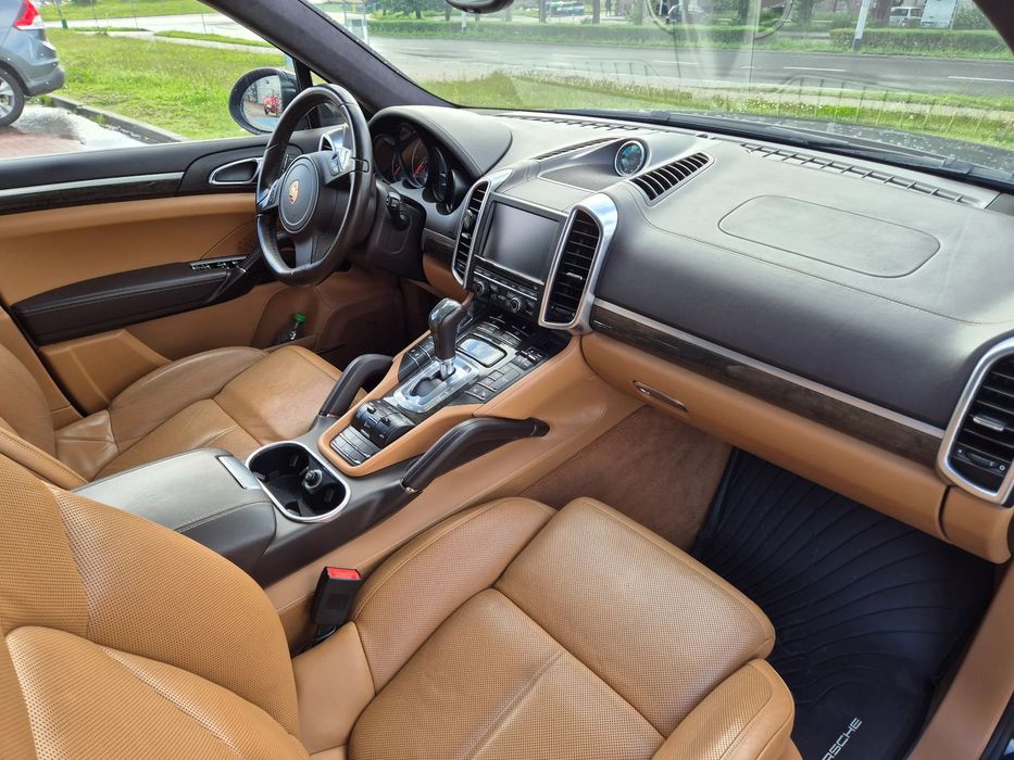Porsche Cayenne Cayenne  diesel full opcja stan bdb