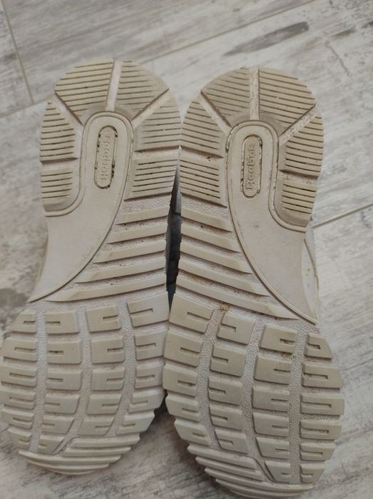 Buty adidasy roz 36 firmy Reebok