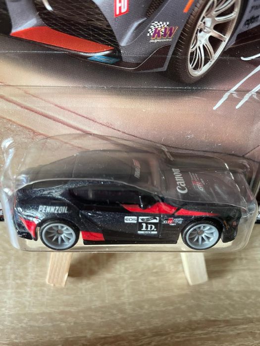 Hot Wheels Premium 2021 Toyota GR Supra Boulevard #96