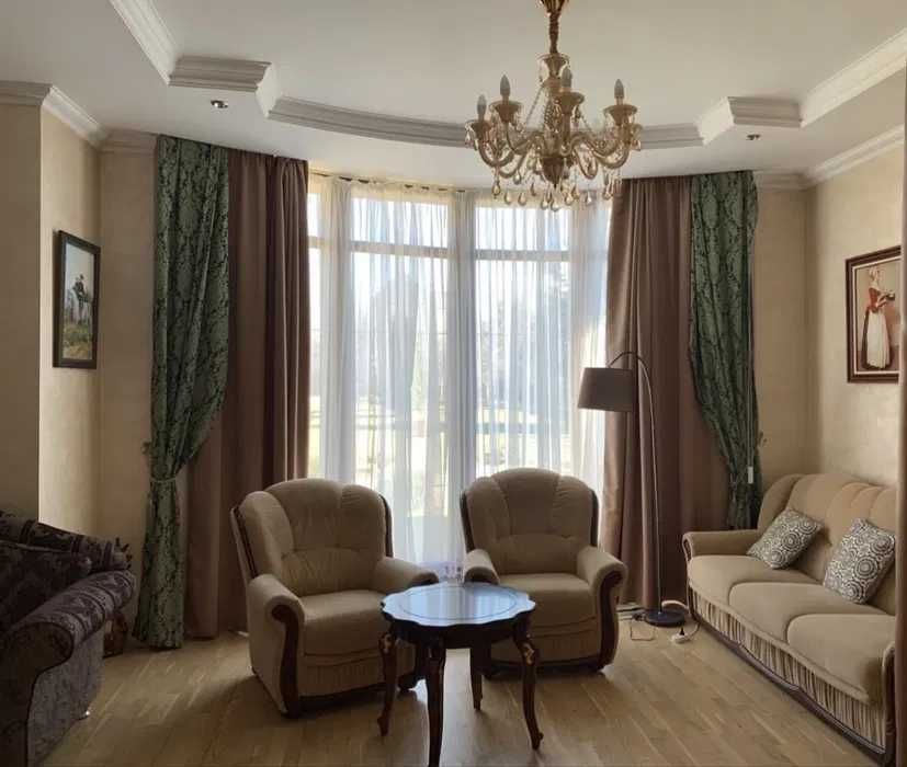 Аренда двухэтажного дома в городе. 13.01.26.