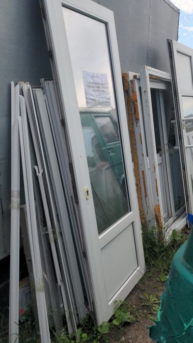 Металопластикові вікна двері б/у