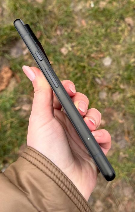 Pixel 6 8/128gb neverlock  (гарний стан)