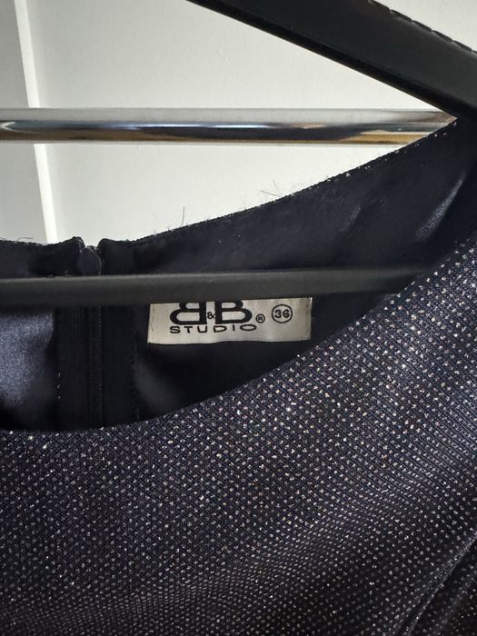 Granatowa sukienka BB Studio 36 S