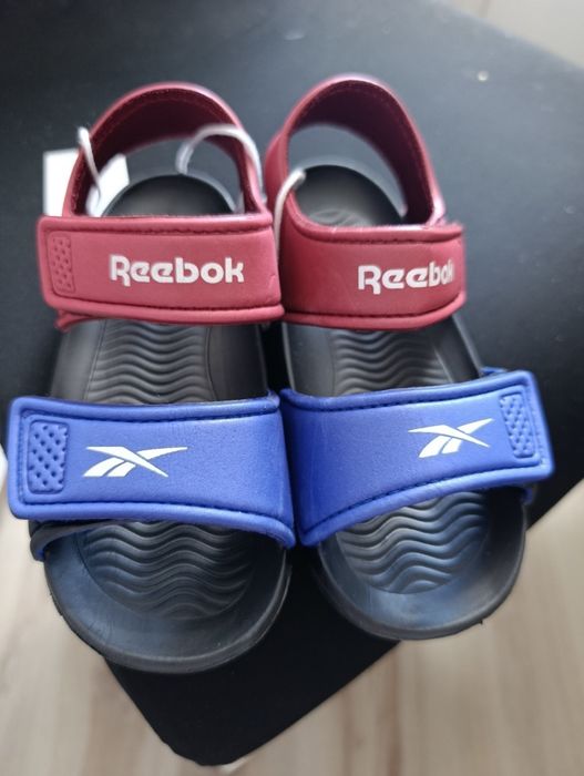 Nowe sandały Reebok 26