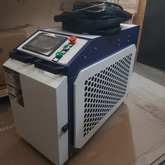 Апарат лазерної чистки raycus 2000w