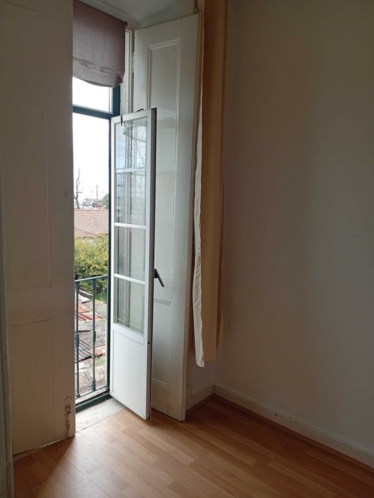 Quarto para arrendar – Braço de Prata | Longa duração