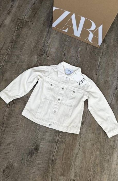 Джинсова курточка Zara 116 см