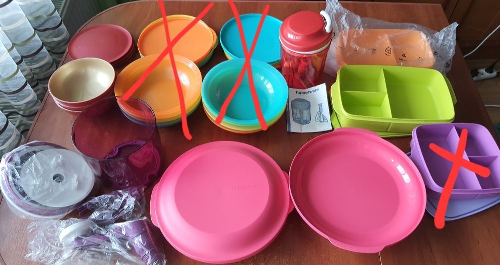 Набір посуду Tupperware