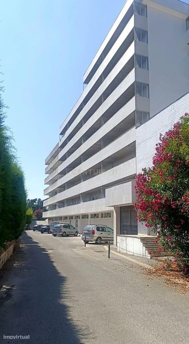 Apartamento Novo em Tamengos, Anadia - 1 Quarto com Varanda