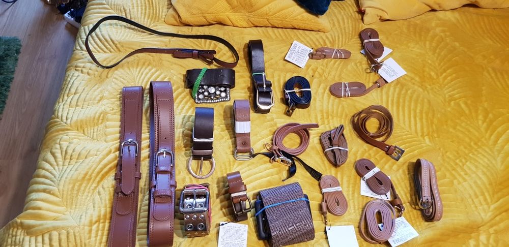 Pasek do spodni spódnicy czarny skórzany eco klamra czerwony złoty bra