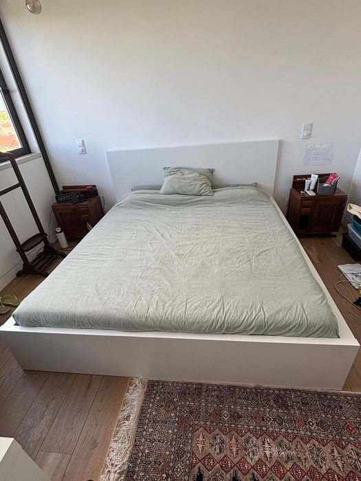 IKEA MALM cama (sem colchão)
