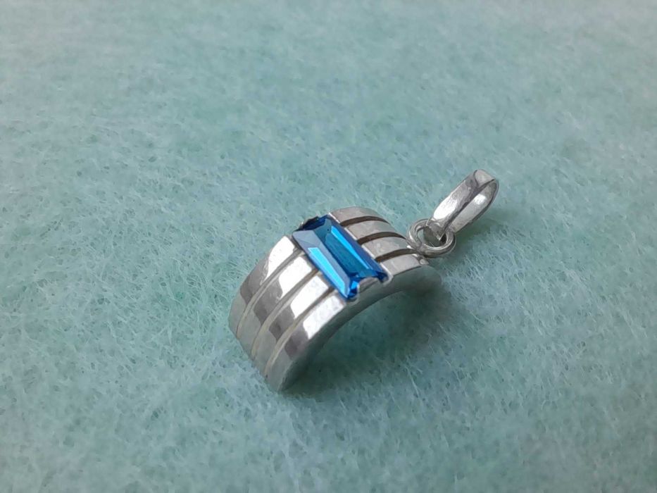 Srebrna zawieszka z topazem niebieski srebro 925 vintage