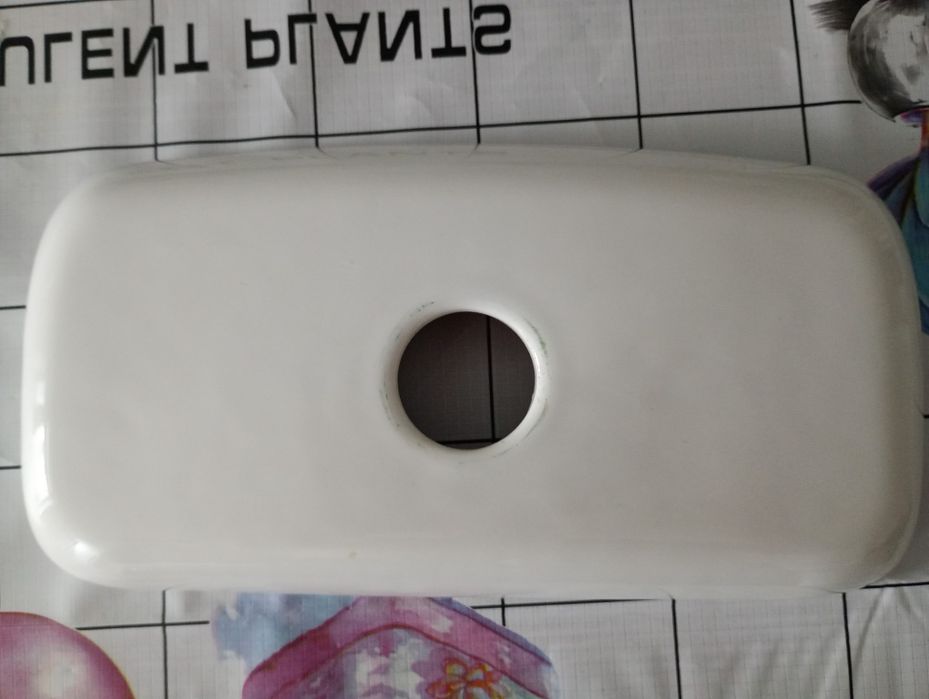 Крышка для бачку унитаза