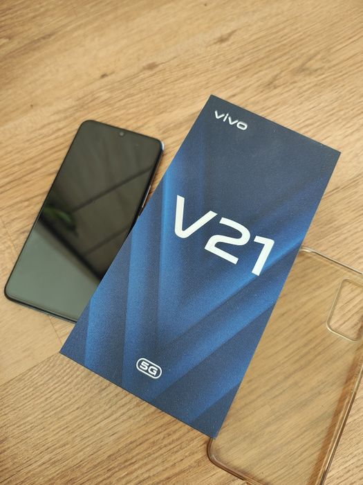Telefon Vivo V2050