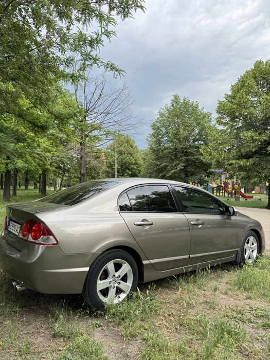 Honda Civic 4d