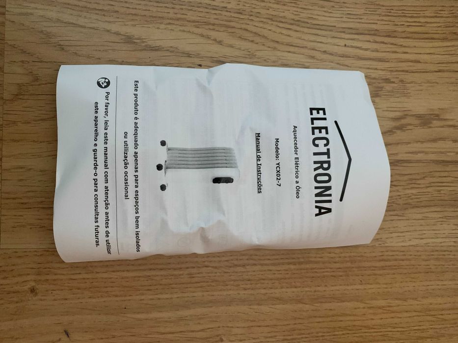 Aquecedor a óleo - na caixa - pouquíssimo uso