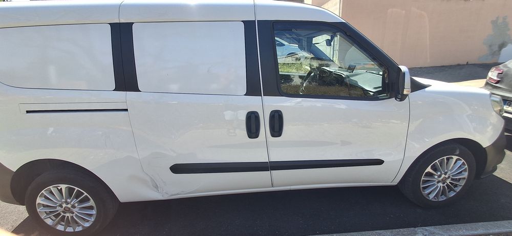 Fiat doblo maxi de 2015 com 92000km