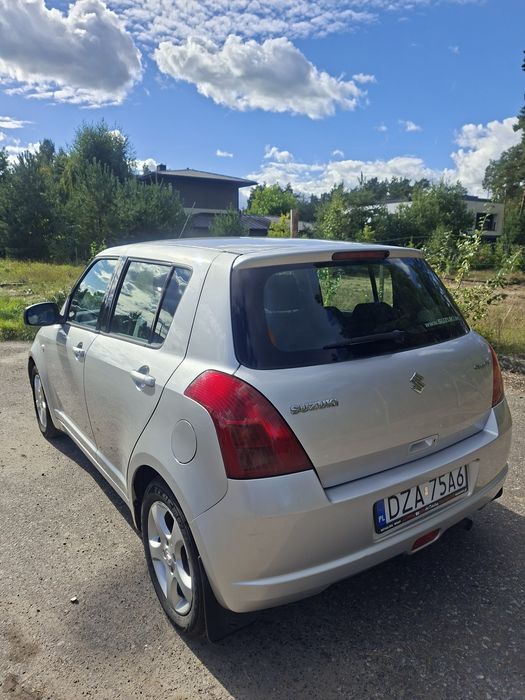 Suzuki Swift 1.3 benzyna klima