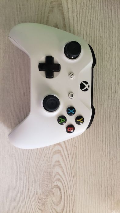Ігрова приставка Xbox one s 1T