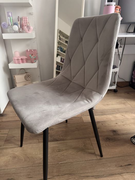 Krzeslo szare welurowe