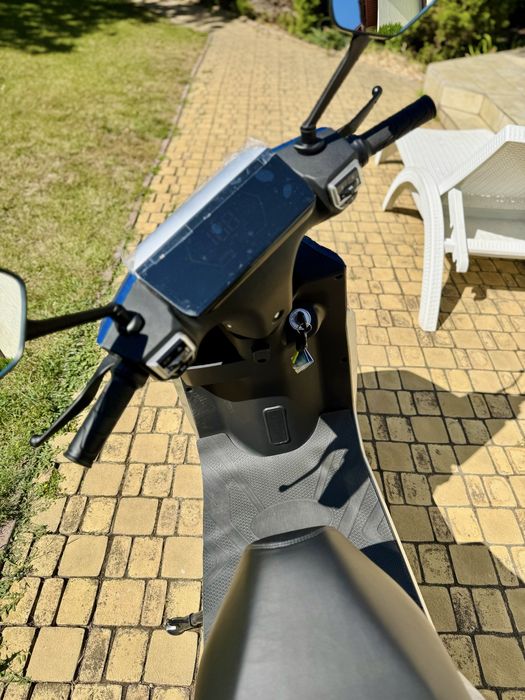 Електроскутер Dozer V-2000, 12 колеса, гарантія