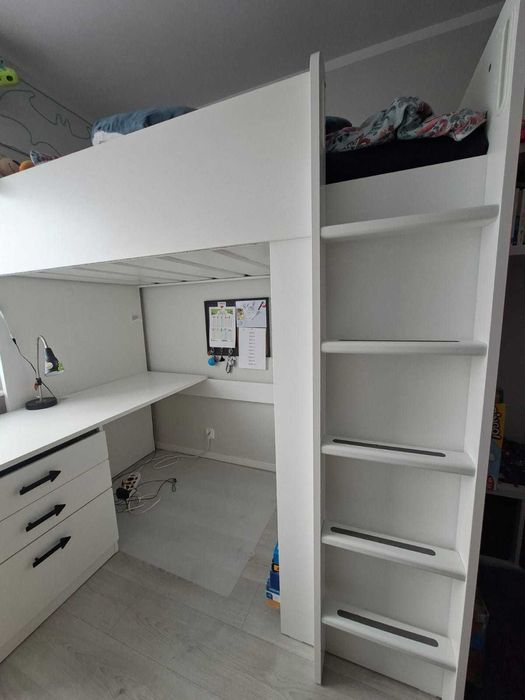 Łóżko na antresoli - Ikea SMÅSTAD