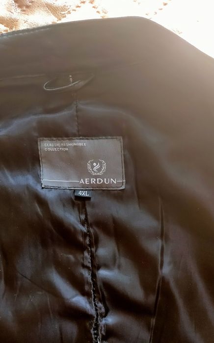 Продам шкіряний жакет б/у